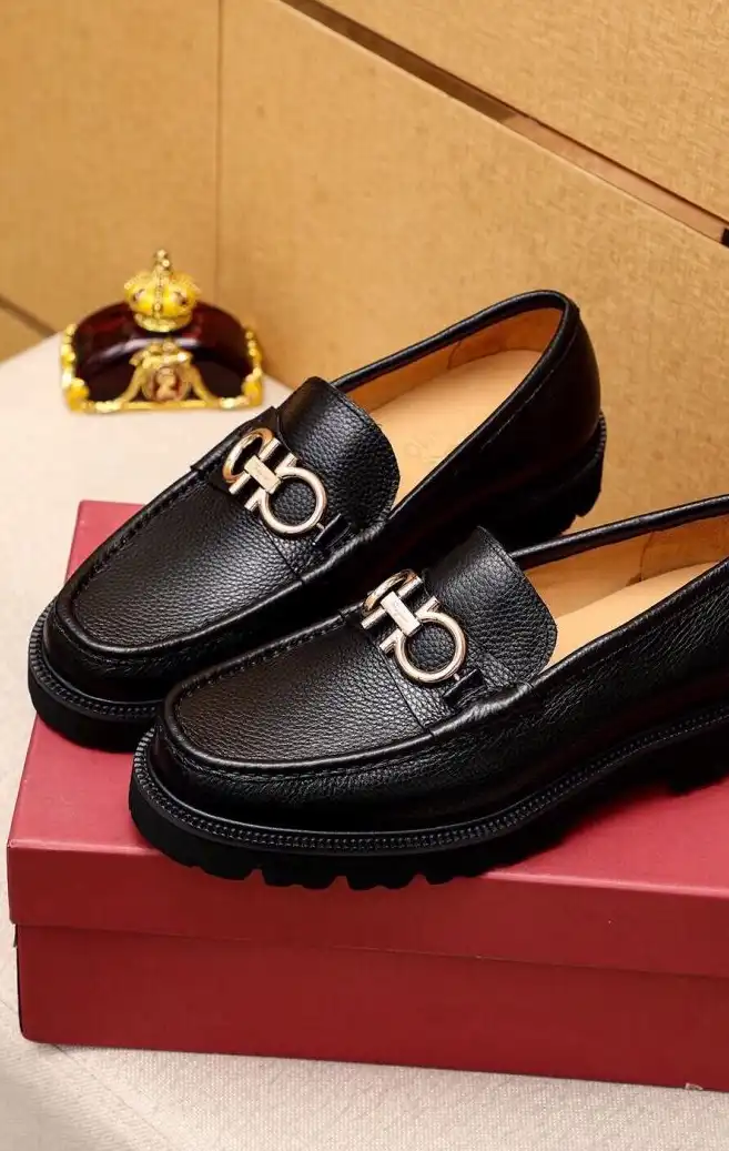 hype Ferragamo Leather Shoes