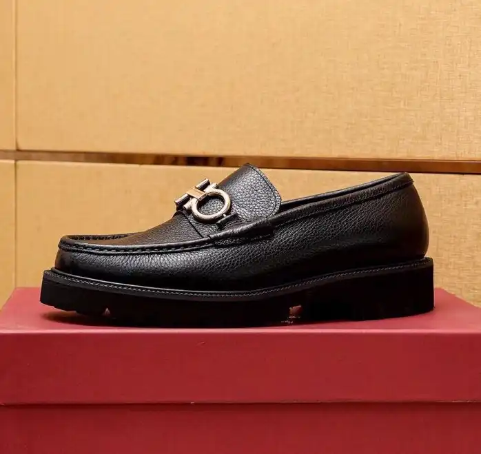 hype Ferragamo Leather Shoes