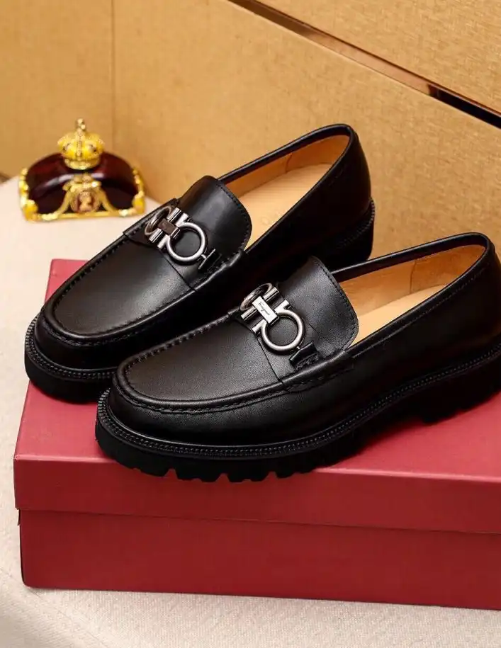 hype Ferragamo Leather Shoes