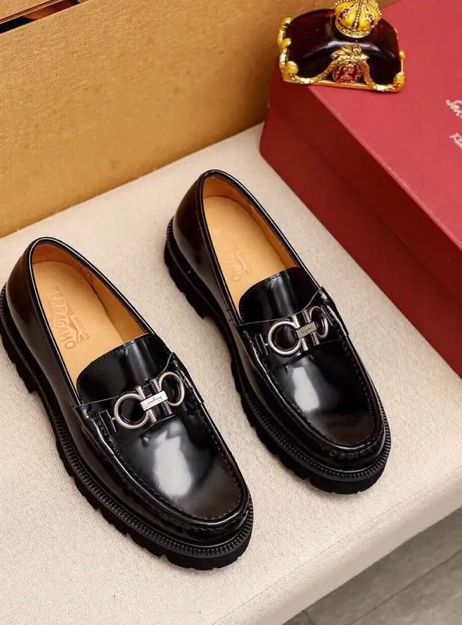 hype Ferragamo Leather Shoes