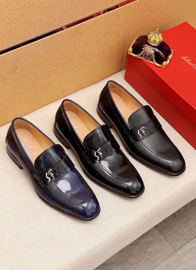 hype Ferragamo Leather Shoes