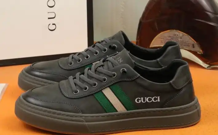 hype Gucci Sneakers