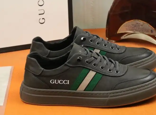 hype Gucci Sneakers