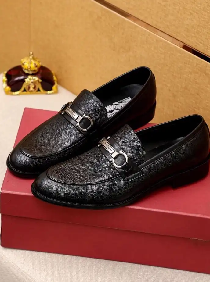 hype Ferragamo Leather Shoes