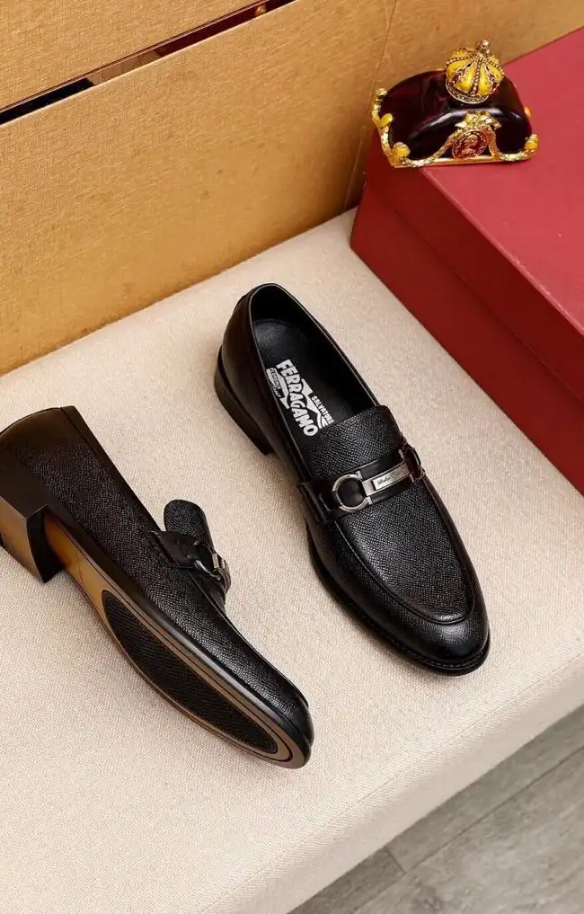 hype Ferragamo Leather Shoes