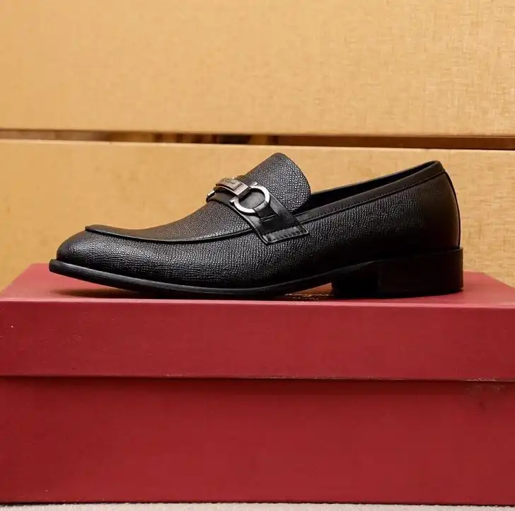 hype Ferragamo Leather Shoes