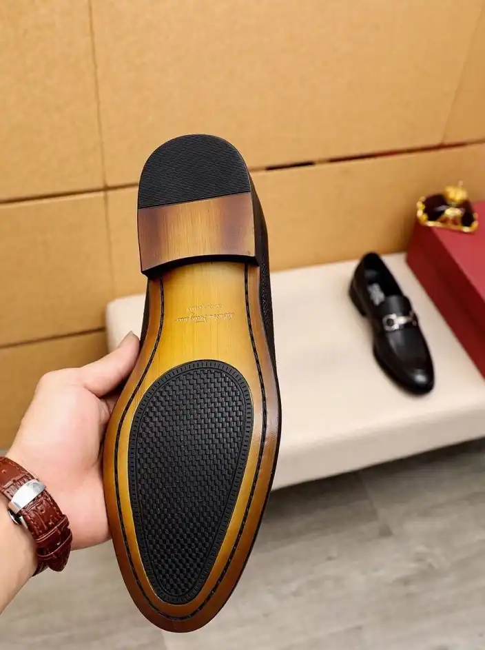 hype Ferragamo Leather Shoes