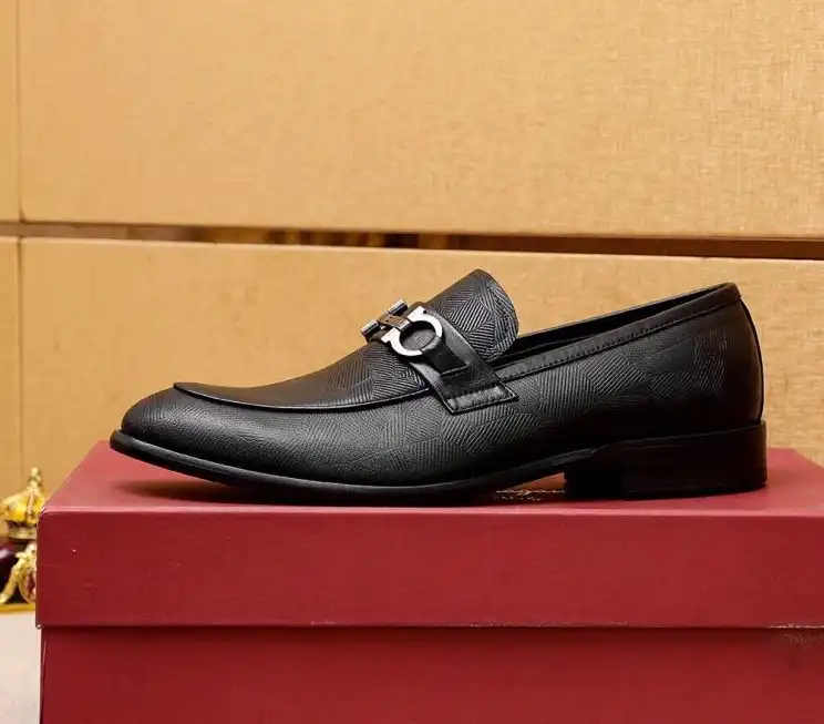 hype Ferragamo Leather Shoes