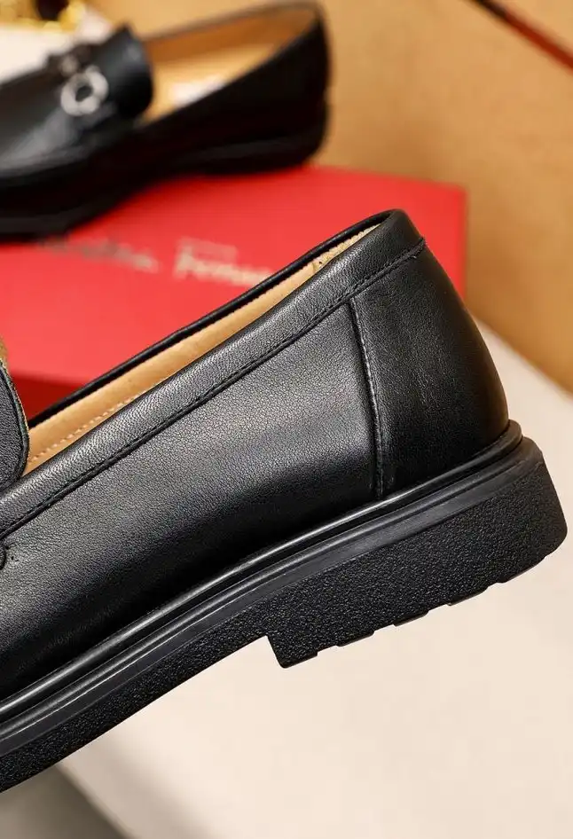 hype Ferragamo Leather Shoes