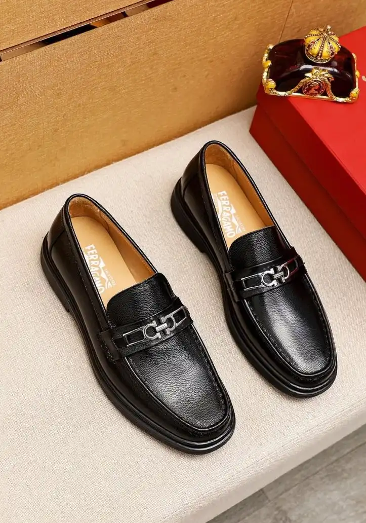 hype Ferragamo Leather Shoes