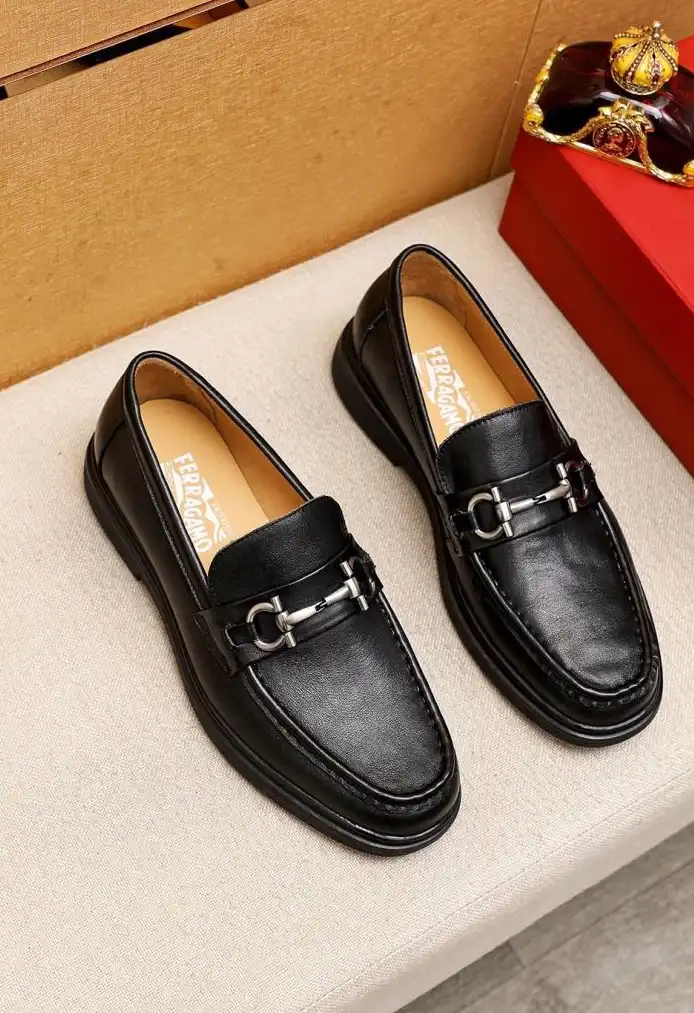 hype Ferragamo Leather Shoes