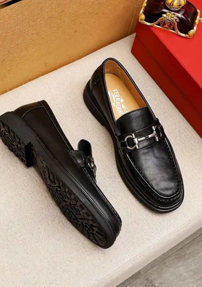 hype Ferragamo Leather Shoes