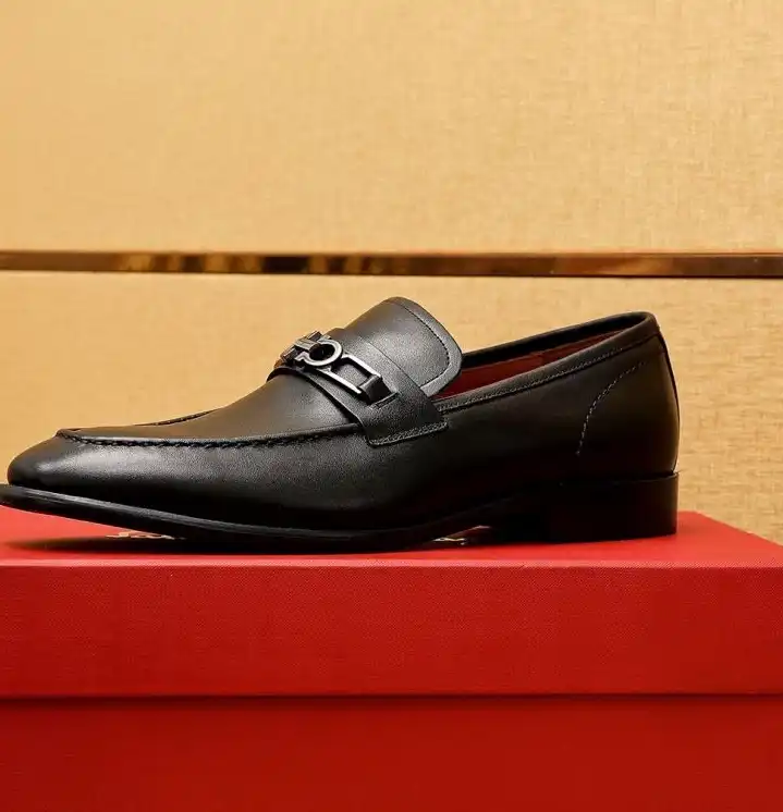 hype Ferragamo Leather Shoes