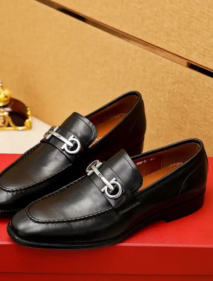 hype Ferragamo Leather Shoes