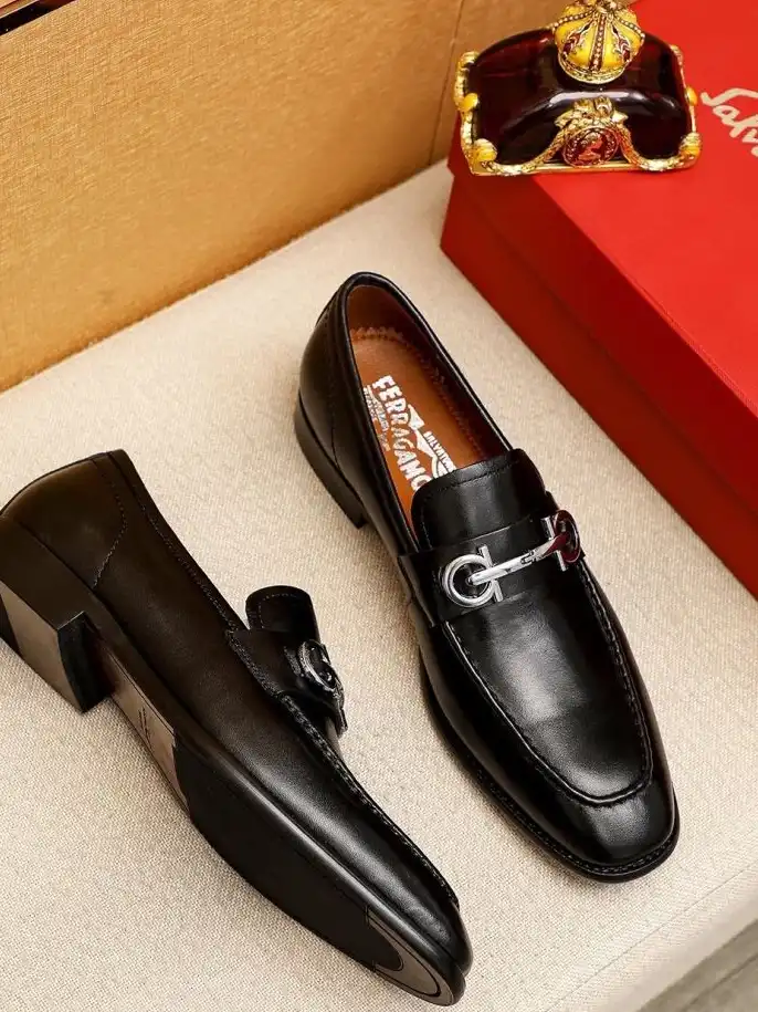 hype Ferragamo Leather Shoes