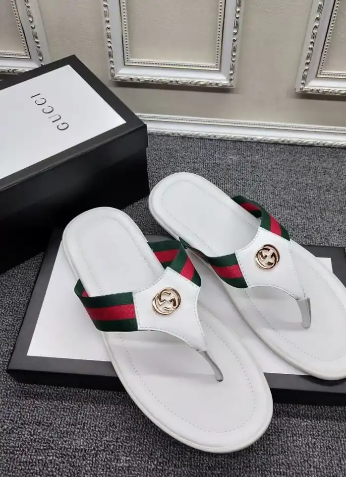 hype Gucci Slippers