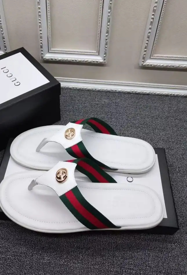 hype Gucci Slippers