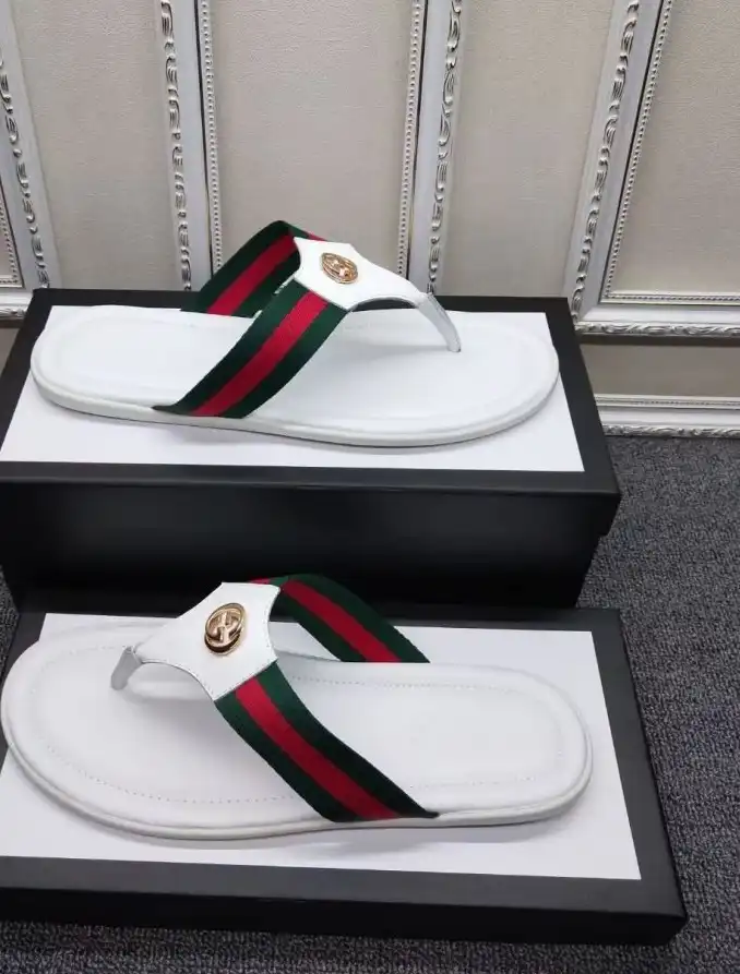 hype Gucci Slippers