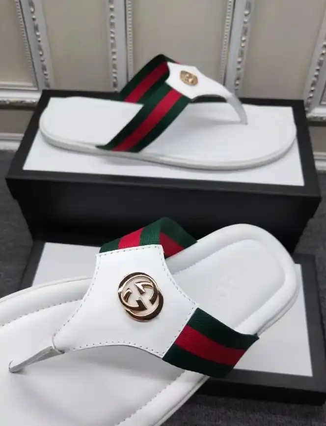 hype Gucci Slippers