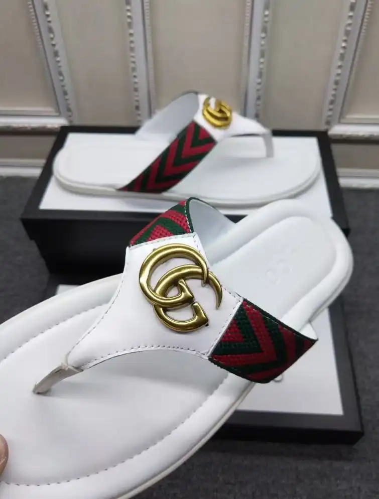 hype Gucci Slippers