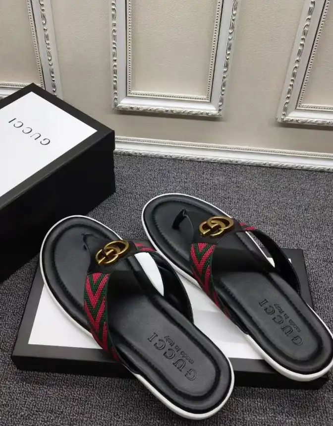 hype Gucci Slippers