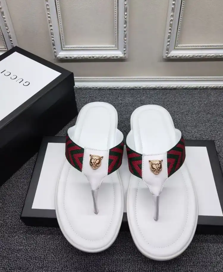 hype Gucci Slippers