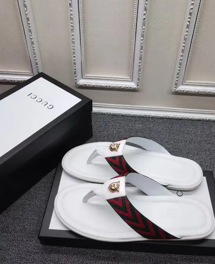 hype Gucci Slippers