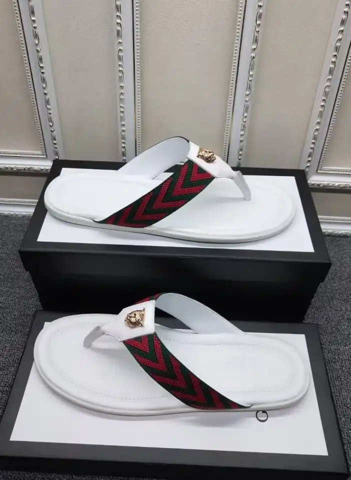 hype Gucci Slippers