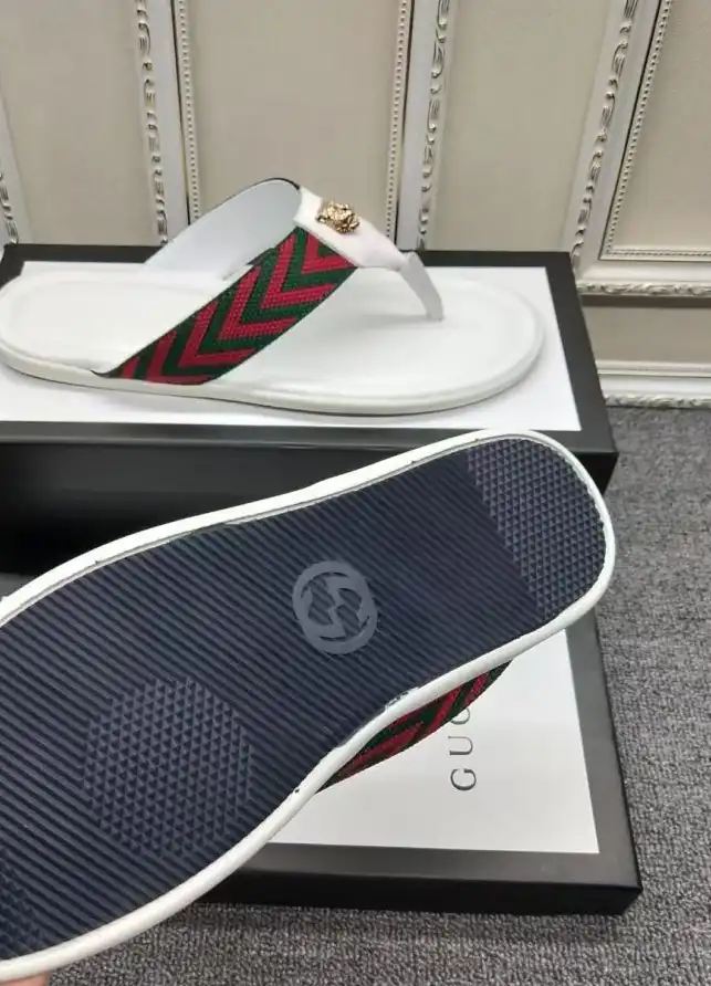 hype Gucci Slippers