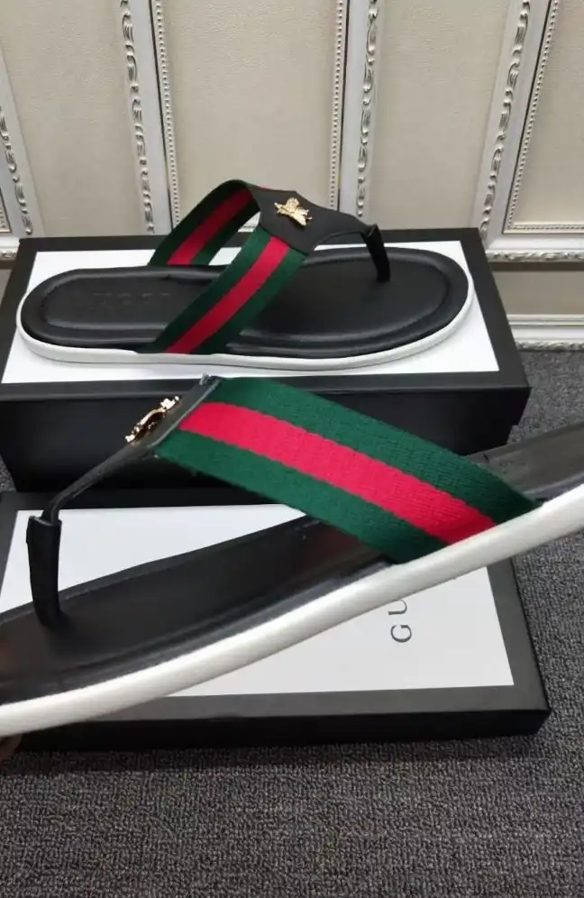 hype Gucci Slippers