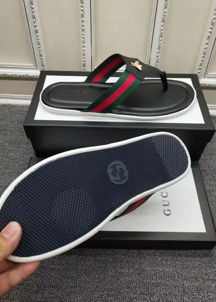 hype Gucci Slippers