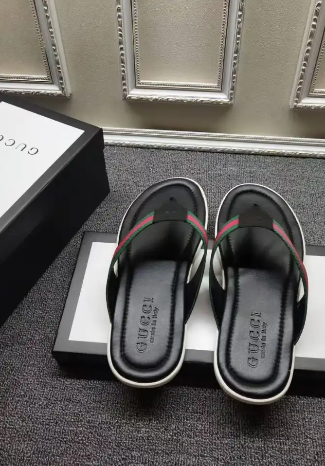 hype Gucci Slippers