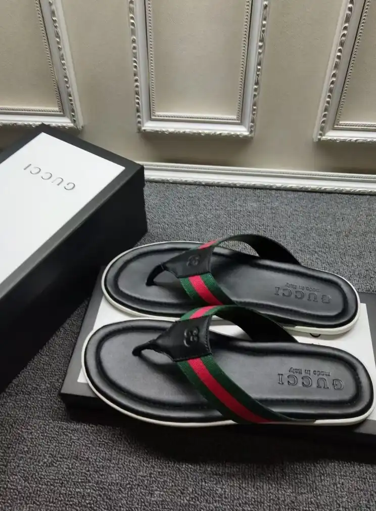 hype Gucci Slippers