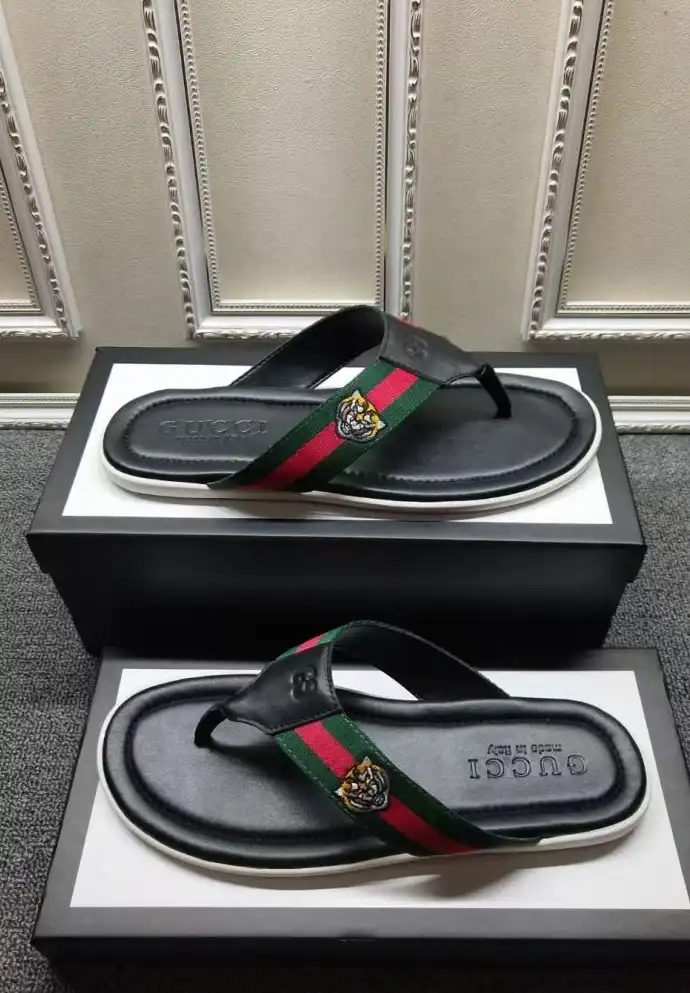 hype Gucci Slippers