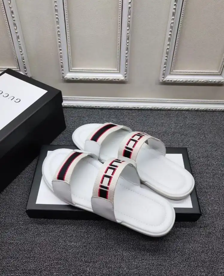 hype Gucci Slippers