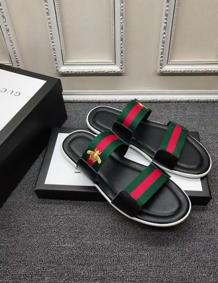 hype Gucci Slippers