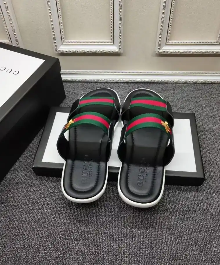 hype Gucci Slippers