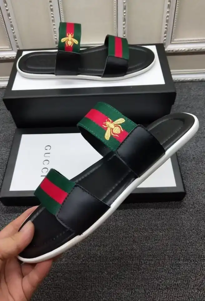 hype Gucci Slippers