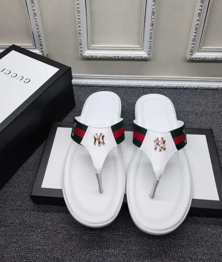 hype Gucci Slippers