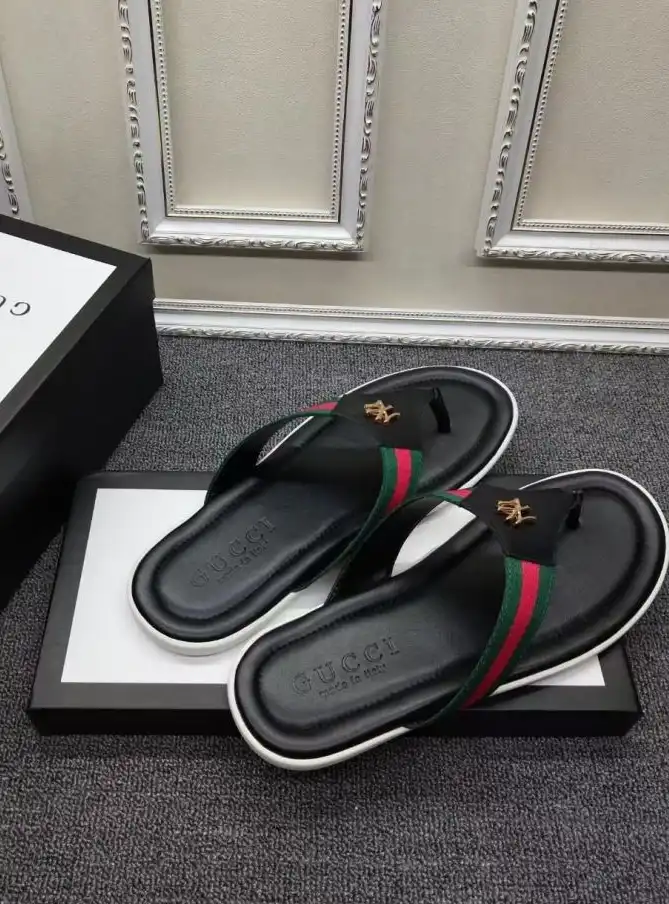 hype Gucci Slippers