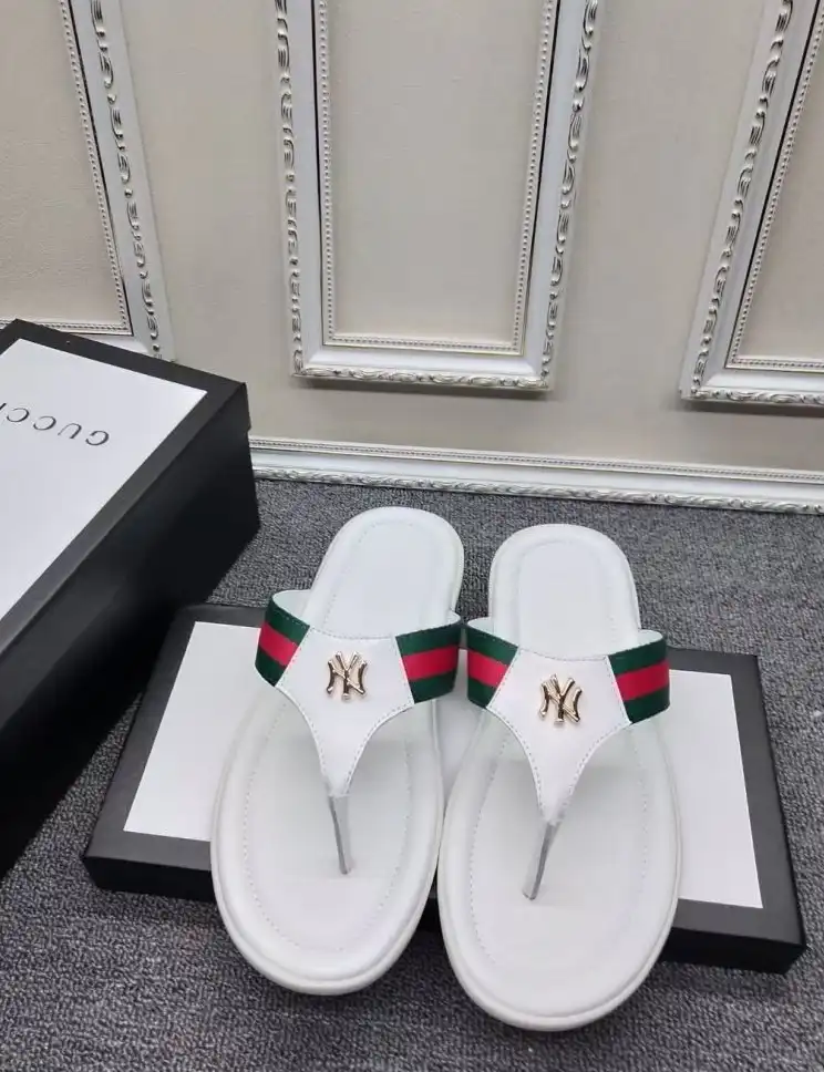 hype Gucci Slippers