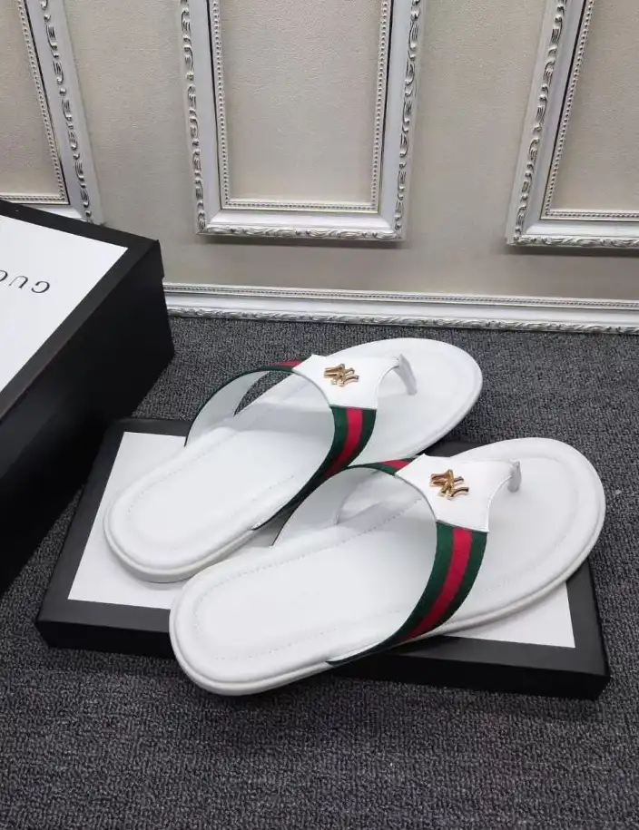 hype Gucci Slippers