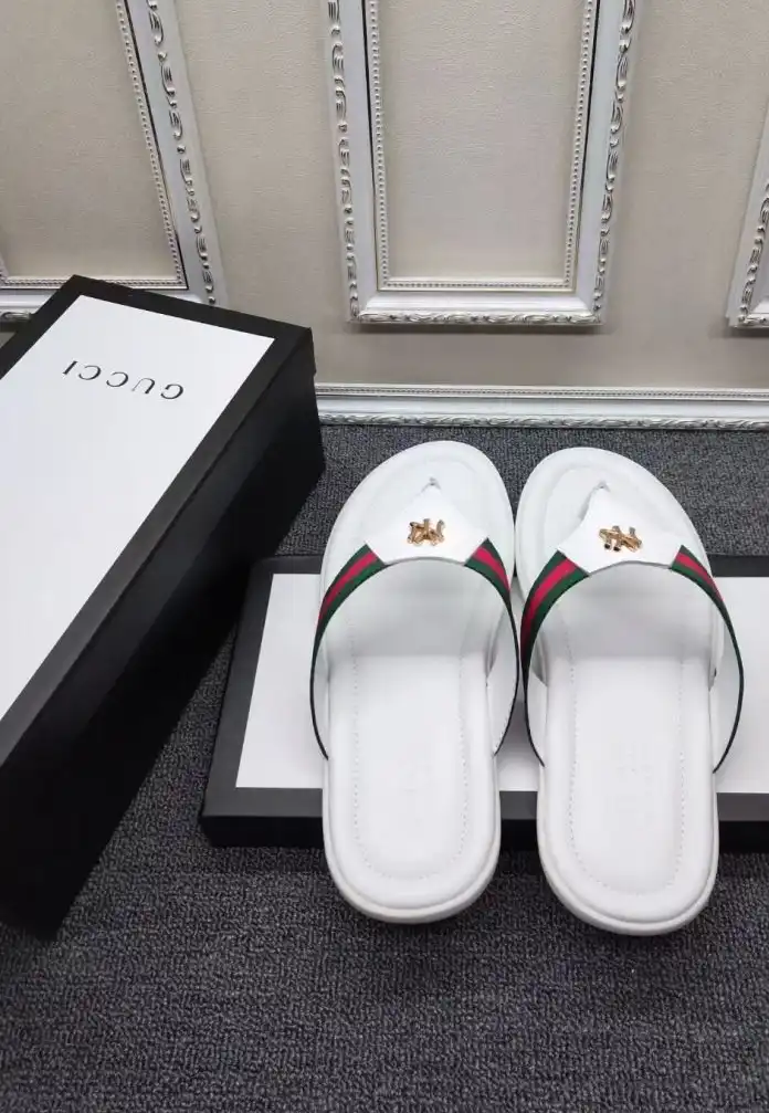 hype Gucci Slippers