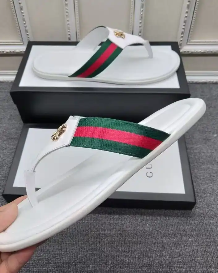 hype Gucci Slippers