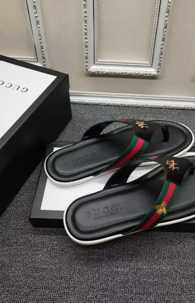 hype Gucci Slippers