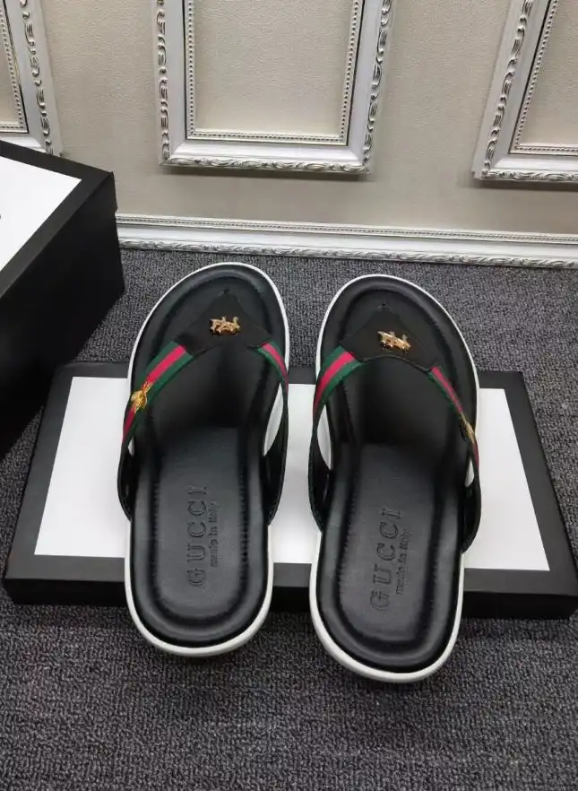 hype Gucci Slippers