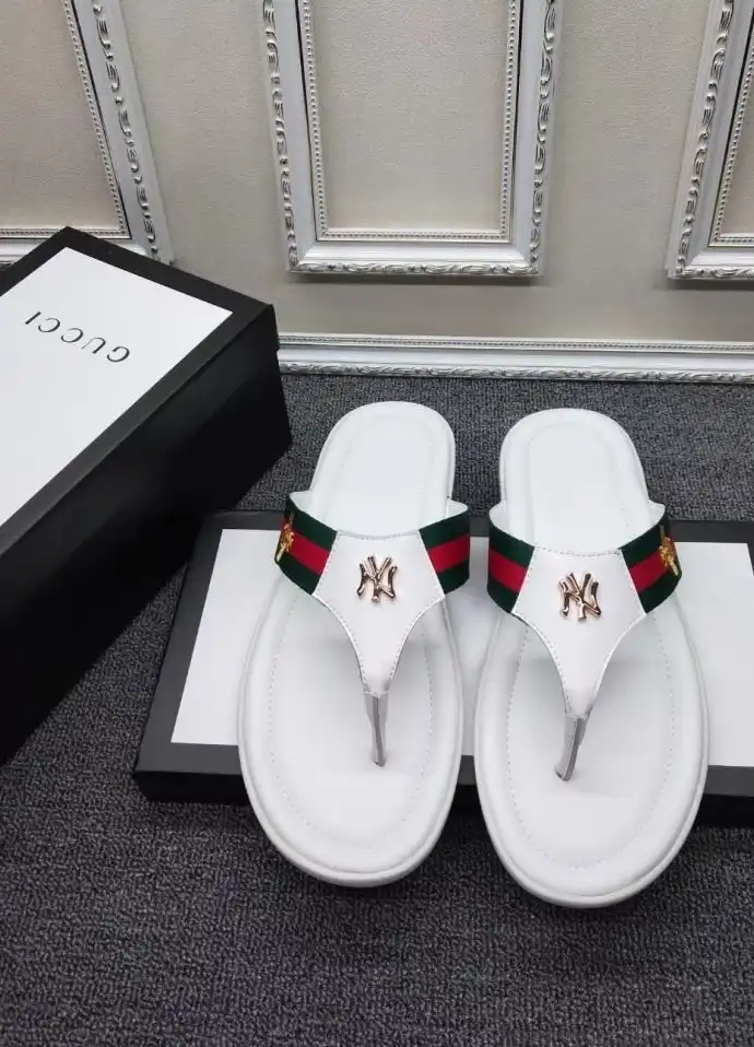 hype Gucci Slippers