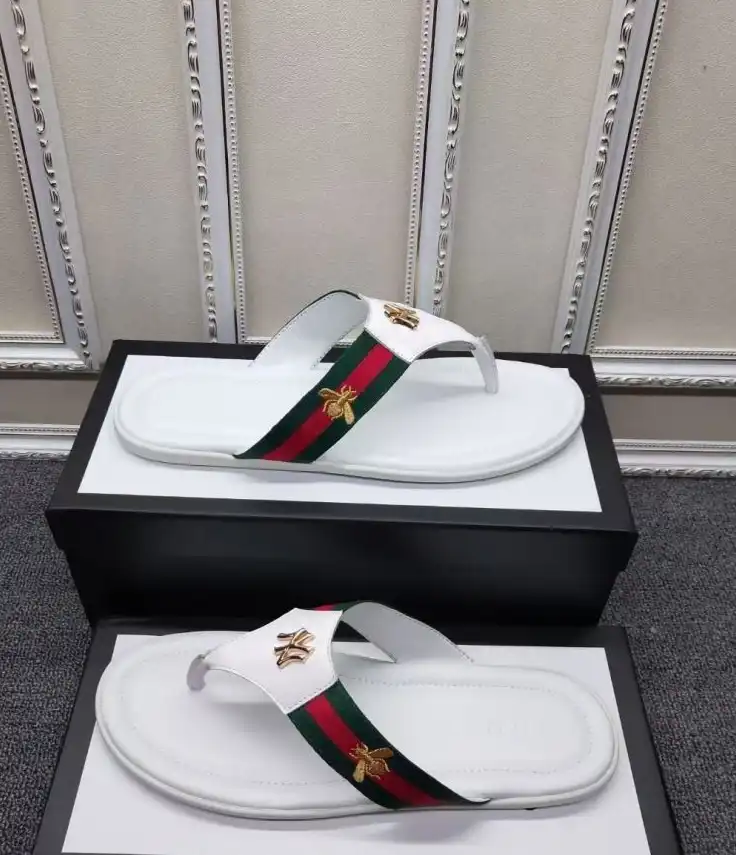 hype Gucci Slippers