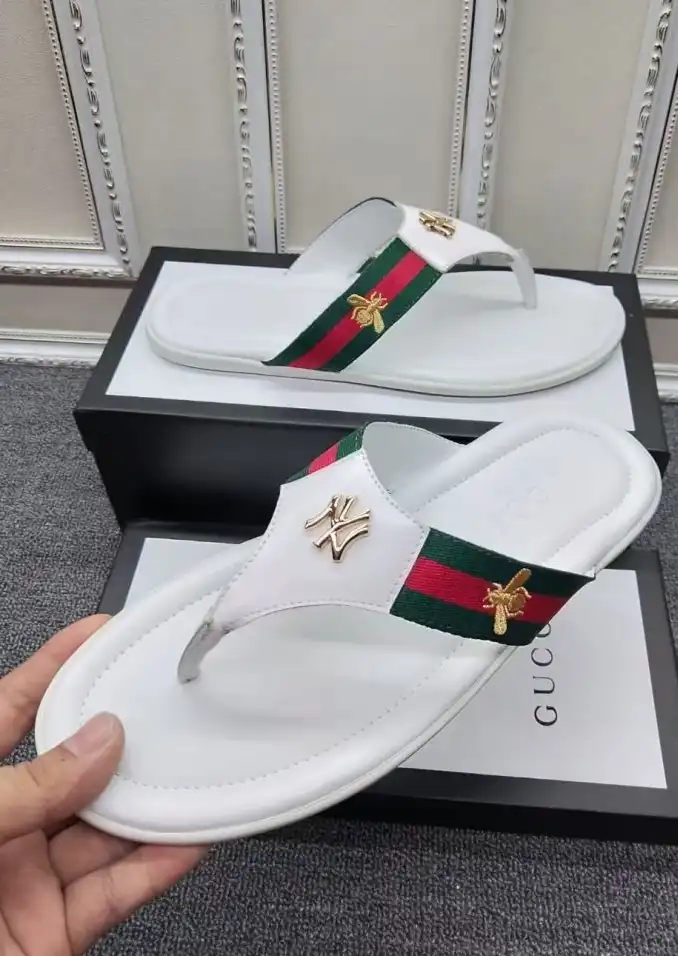 hype Gucci Slippers