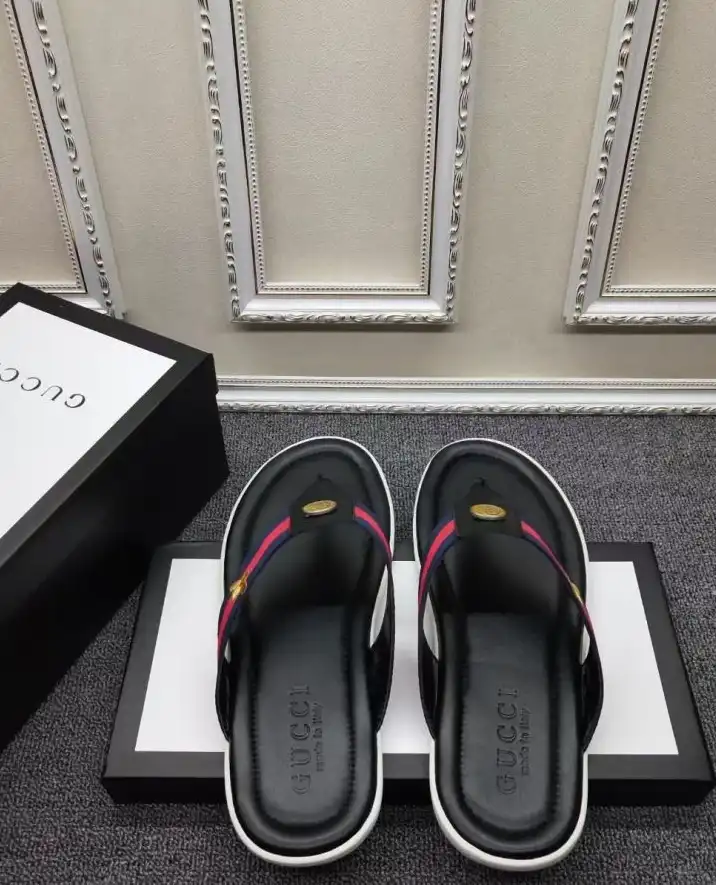 hype Gucci Slippers